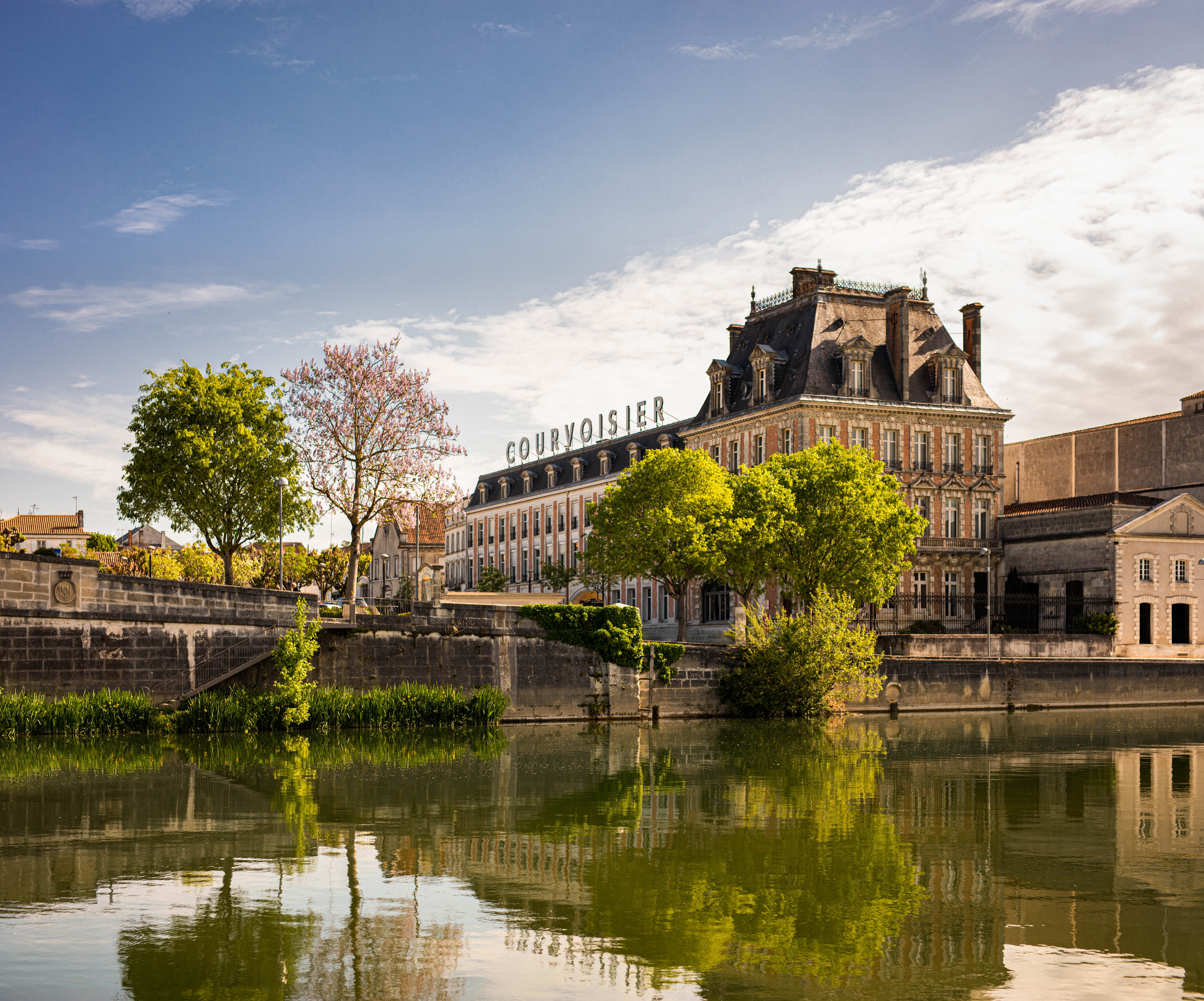 The Historic Maison Courvoisier Completes Massive Restoration